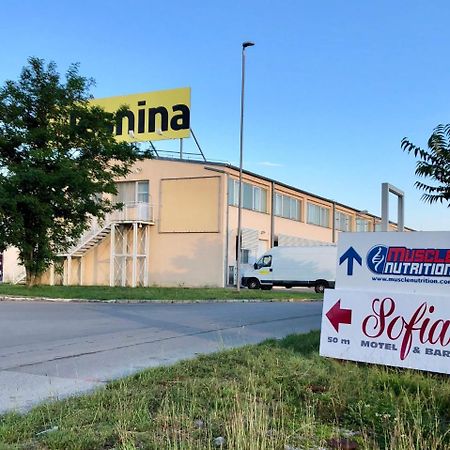 Sežana Motel Sofia מראה חיצוני תמונה